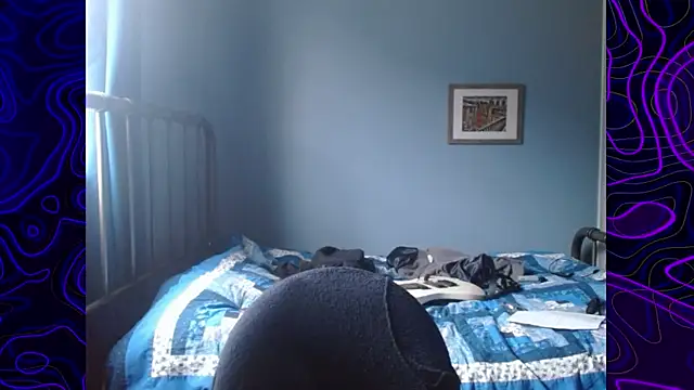 Snapshot of lustylyndon chatting on October 27, 5:28 pm lustylyndon online show from October 27, 5:28 pm