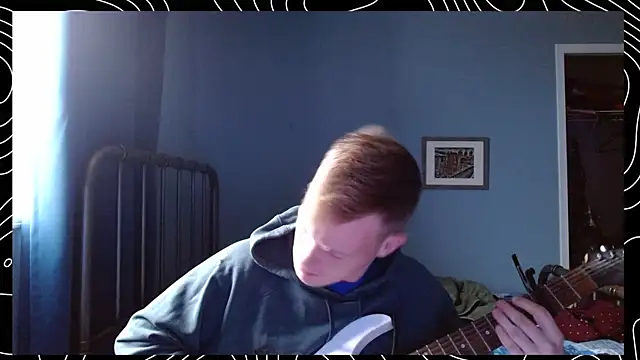 lustylyndon online show from December 22, 4:26 pm