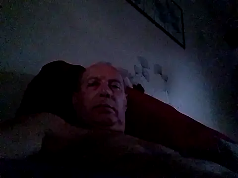 Vince072 online show from July 29, 4:10 am