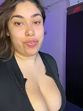 jazminslut online show from July 28, 2:40 am