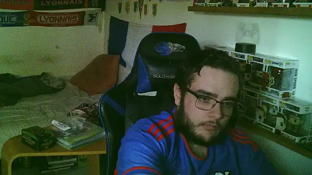 Snapshot of matlecoq2 chatting on October 27, 3:27 pm matlecoq2 online show from October 27, 3:27 pm