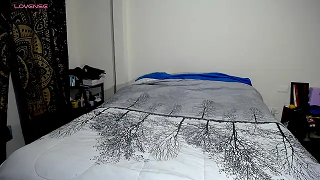 Violet Bosh online show from November 21, 2:27 pm