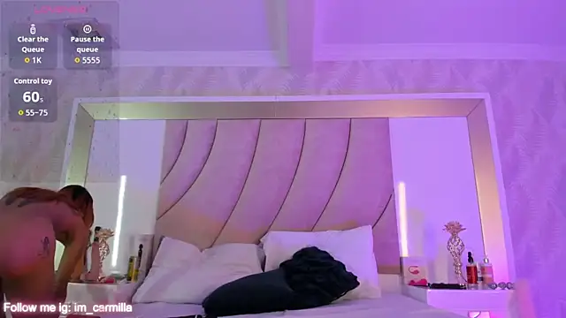 Snapshot of AnnahiBaker chatting on November 6, 9:37 pm AnnahiBaker online show from November 6, 9:37 pm