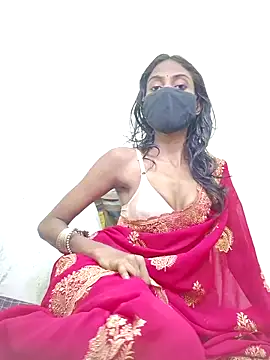 Snapshot of Riya_R24 chatting on October 23, 4:45 am Riya R24 online show from October 23, 4:45 am