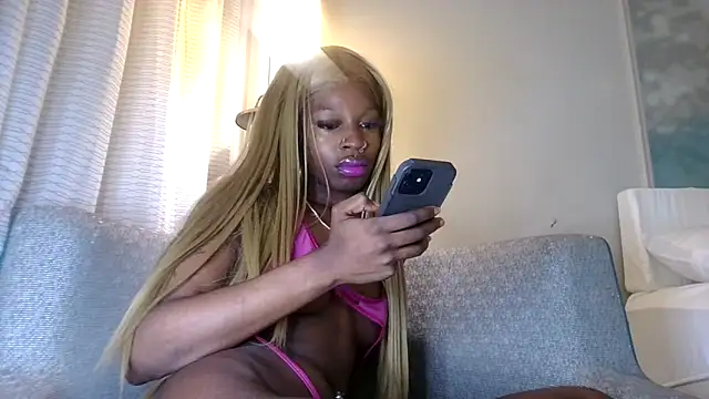 Snapshot of lovergirll555 chatting on March 24, 5:51 pm lovergirll555 online show from March 24, 5:51 pm