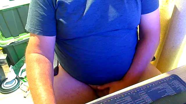 latexsub75 online show from March 23, 9:52 pm