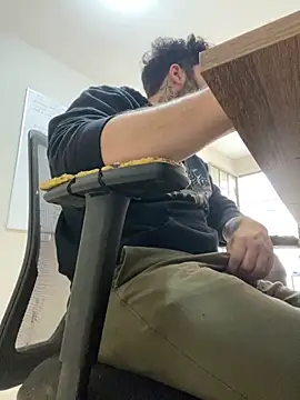 Snapshot of uto857 chatting on November 26, 3:57 pm uto857 online show from November 26, 3:57 pm