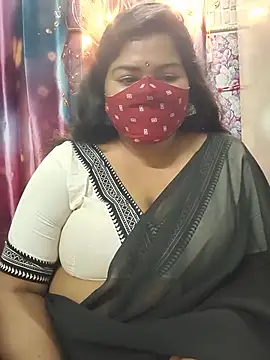Liyaa 24 online show from July 29, 3:32 pm