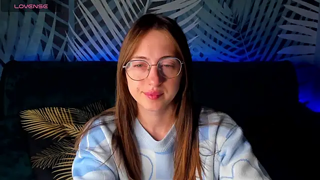 ChristyCrayme online show from October 4, 10:08 pm