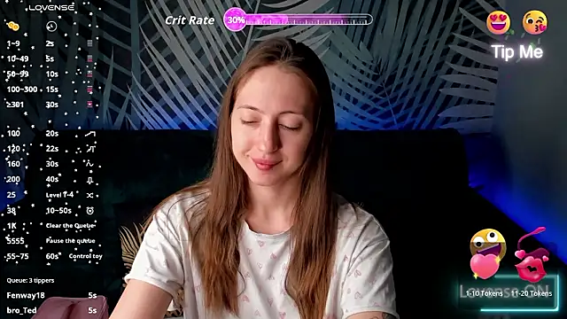 ChristyCrayme online show from February 20, 10:10 pm