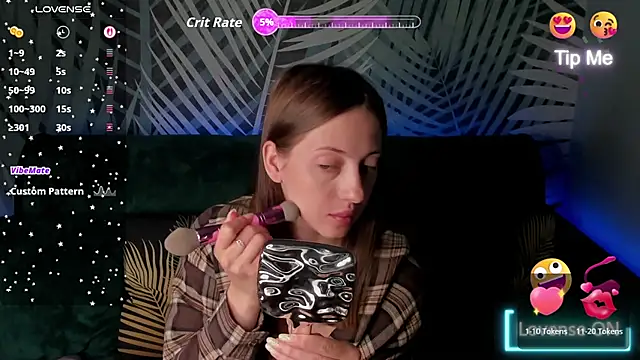 ChristyCrayme online show from May 29, 10:08 pm