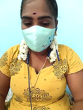 Snapshot of Tamil_riyalini12 chatting on September 19, 5:09 am Tamil riyalini12 online show from September 19, 5:09 am