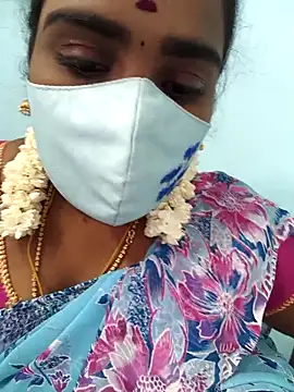 Snapshot of Tamil_riyalini12 chatting on September 20, 5:30 am Tamil riyalini12 online show from September 20, 5:30 am