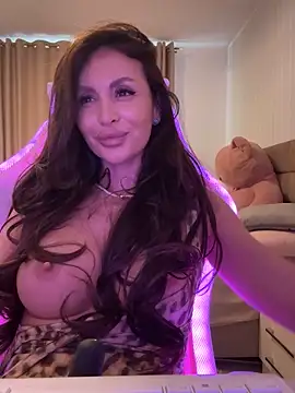 LunaBex online show from October 11, 6:23 am