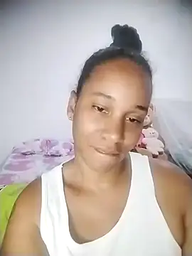 Snapshot of EbonyHorrny chatting on October 24, 3:03 am EbonyHorrny online show from October 24, 3:03 am