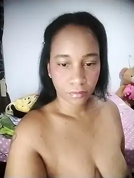 Snapshot of EbonyHorrny chatting on November 8, 1:00 pm EbonyHorrny online show from November 8, 1:00 pm