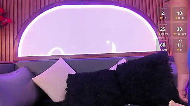 EbonyHorrny online show from June 23, 12:03 pm