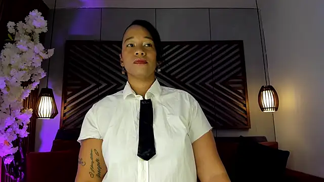 EbonyHorrny online show from August 3, 11:37 am