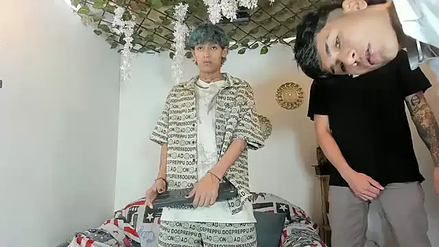 Snapshot of Bastian_boyshot77 chatting on October 29, 3:25 pm Bastian boyshot77 online show from October 29, 3:25 pm