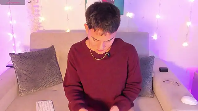 Young Ben online show from May 25, 9:54 pm