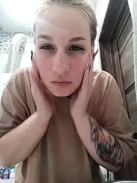 Snapshot of HoneyNelly chatting on October 7, 7:55 pm HoneyNelly online show from October 7, 7:55 pm