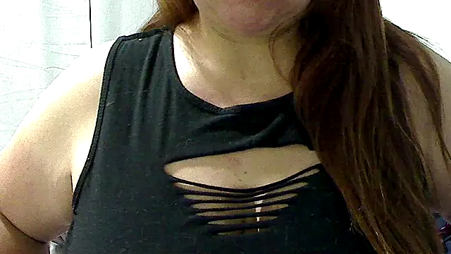 Snapshot of luciana69hot chatting on May 12, 11:13 pm luciana69hot online show from May 12, 11:13 pm