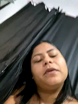 Snapshot of tigresa865 chatting on October 11, 9:30 am tigresa865 online show from October 11, 9:30 am