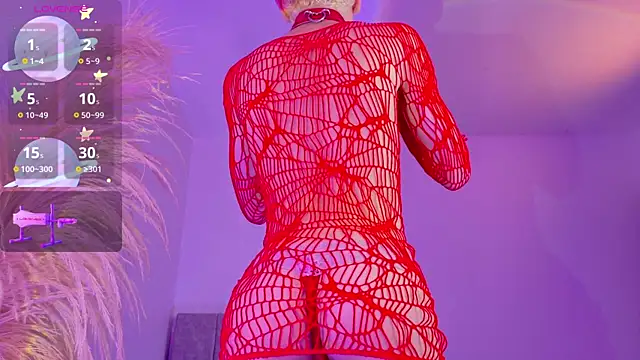 Snapshot of liiamluna_ chatting on November 26, 9:32 am liiamluna online show from November 26, 9:32 am