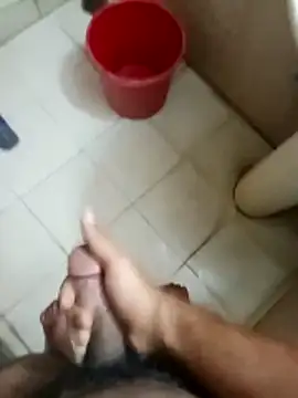 Snapshot of zim200 chatting on November 2, 6:21 pm zim200 online show from November 2, 6:21 pm