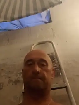 maurizio1169 online show from June 1, 6:37 am