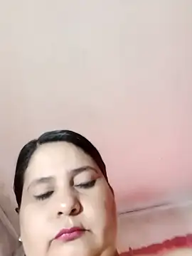 Aymacyn online show from November 25, 8:20 pm