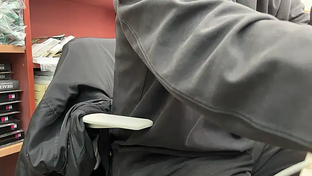 Snapshot of suwonsub chatting on November 12, 1:50 am suwonsub online show from November 12, 1:50 am