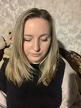 hotsteacher online show from February 18, 11:22 pm