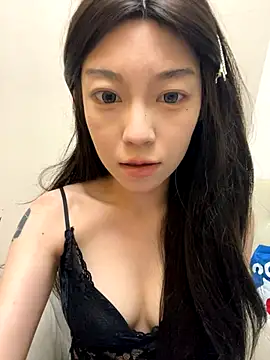 luck-li online show from December 5, 3:20 pm