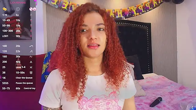 Snapshot of Dancer-Myluu chatting on October 15, 8:53 pm Dancer-Myluu online show from October 15, 8:53 pm