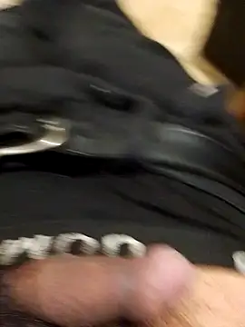 Snapshot of DannyRosarioxxx chatting on October 14, 7:36 pm DannyRosarioxxx online show from October 14, 7:36 pm