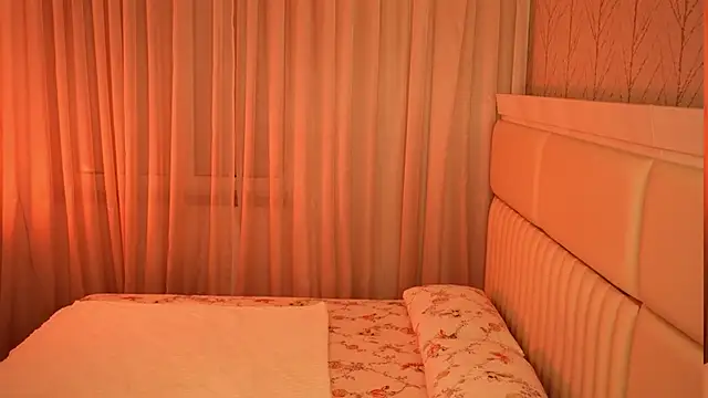 Snapshot of LiaGotti chatting on May 21, 8:38 pm LiaGotti online show from May 21, 8:38 pm