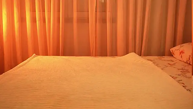 Snapshot of LiaGotti chatting on June 13, 9:13 pm LiaGotti online show from June 13, 9:13 pm