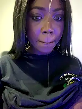 Snapshot of Alexia_24 chatting on December 2, 3:45 am Alexia 24 online show from December 2, 3:45 am