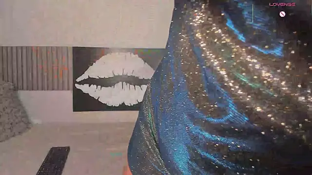 Hailey-Fox online show from February 12, 1:39 pm