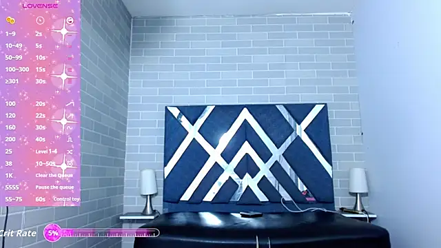 Snapshot of Raven_Doll19 chatting on July 18, 9:40 pm Raven Doll19 online show from July 18, 9:40 pm