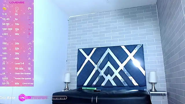 Snapshot of Raven_Doll19 chatting on July 26, 1:36 am Raven Doll19 online show from July 26, 1:36 am