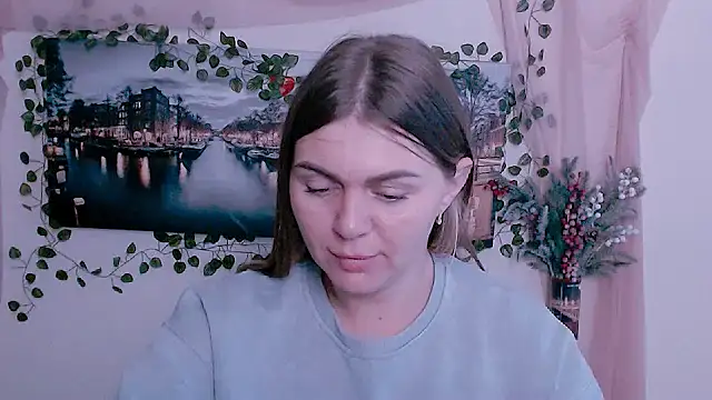 Snapshot of Magic_Katarina_ chatting on November 13, 11:31 am Magic Katarina online show from November 13, 11:31 am