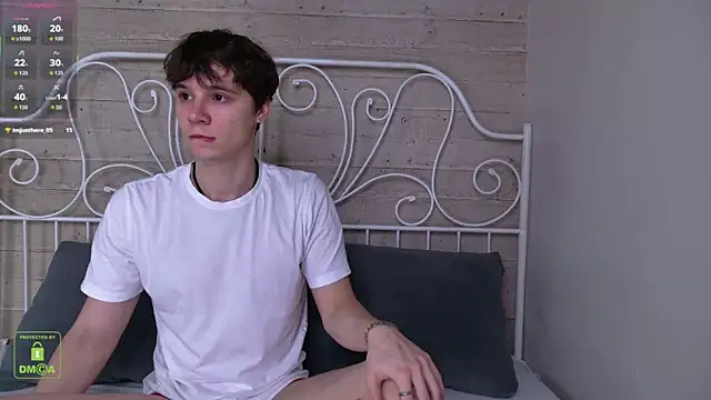 Snapshot of AnthonyHall chatting on November 14, 4:22 am AnthonyHall online show from November 14, 4:22 am