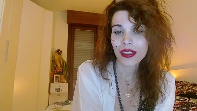 refem9 online show from October 26, 7:09 pm