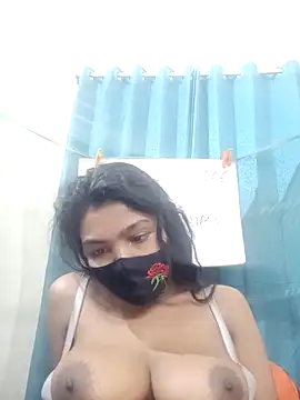 Snapshot of Tamanna490 chatting on March 21, 4:32 pm Tamanna490 online show from March 21, 4:32 pm