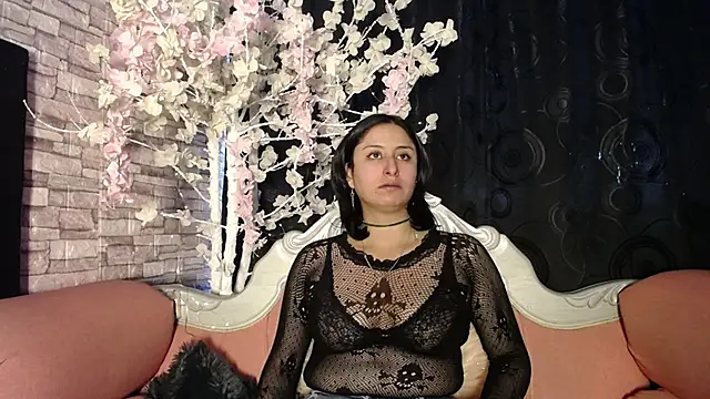 CristaldelLeon s online show from September 19, 7:47 pm