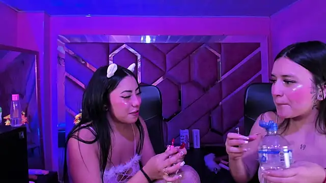 Snapshot of Miha_Cute chatting on February 24, 3:15 am Miha Cute online show from February 24, 3:15 am