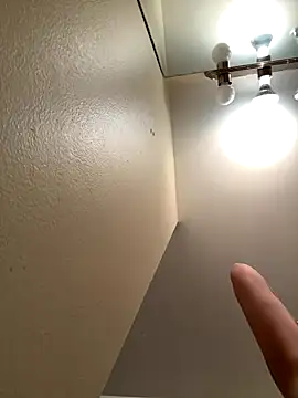 sweetsirenn online show from October 12, 7:24 pm