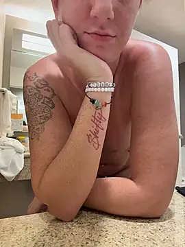 sweetsirenn online show from November 11, 3:56 pm